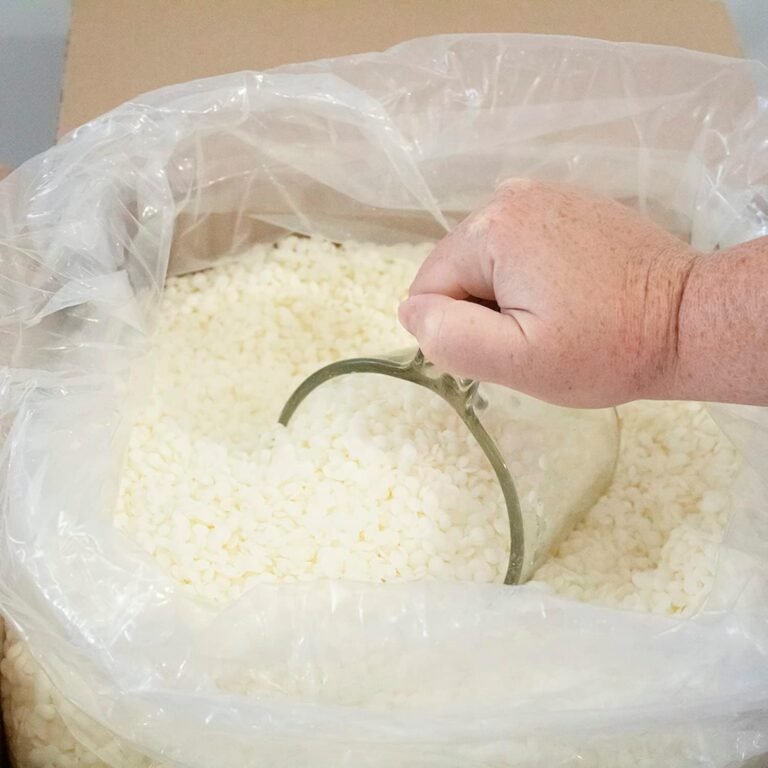 Freedom soy wax beads for wax melts making natural candle making supplies paraffin free beeswax free candle wax for tart 3