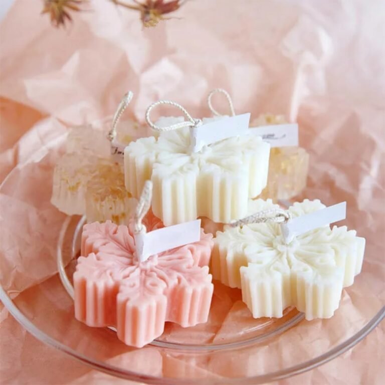 2 pcs silicone snowflake mold candle soap day aromatherapy plaster candle decorating mold candy chocolate making tools 2